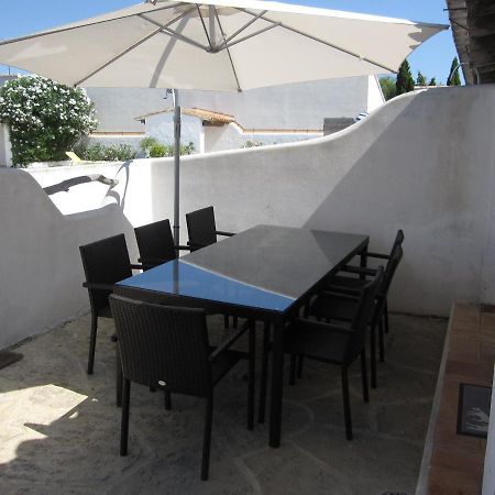 Le Gite De Fanny Saintes-Maries-de-la-Mer Exterior foto
